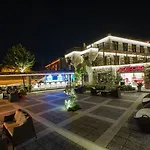 Casamia Hotell 3*
