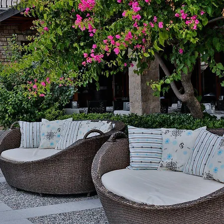 Casamia Boutique 3*